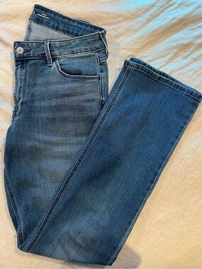 Old Navy Women’s TALL Wow Bootcut Midrise Jeans